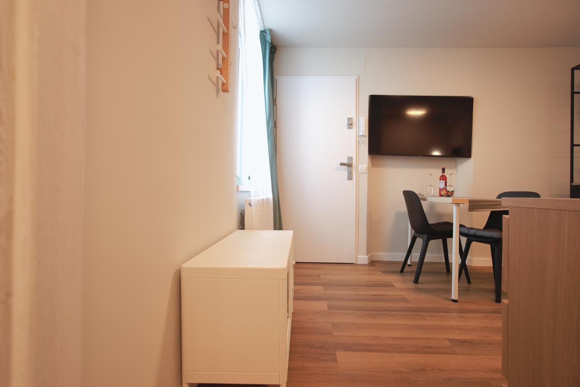 3 Min To Everything-Stylish-Modern-Old Fortress Brasov Ngoại thất bức ảnh
